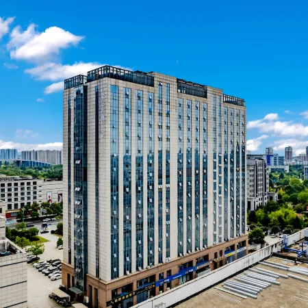 Lizi Hotel