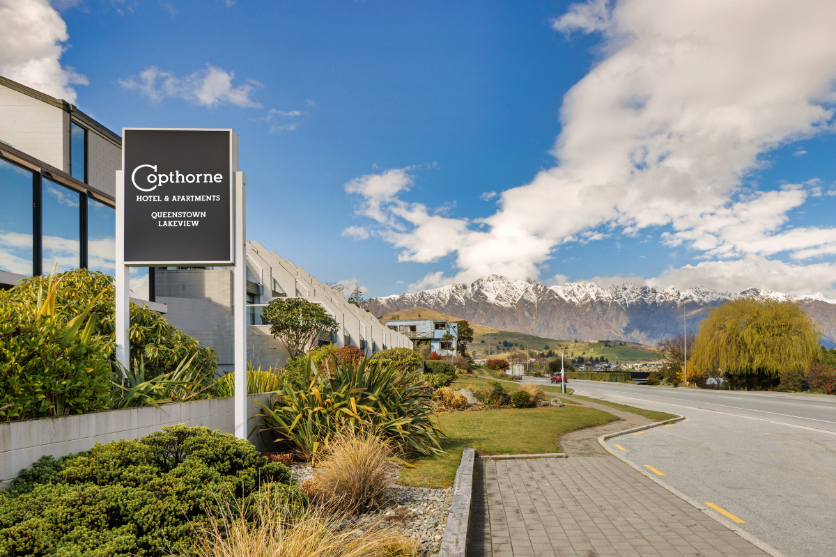 Copthorne Hotel and Apartments Queenstown Lakeview