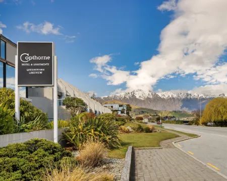 Copthorne Hotel and Apartments Queenstown Lakeview Hotels in Queenstown