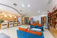 Jingzu E-Sports Hotel (Juancheng Bus Station Huanghe Road) Hotel a Juancheng