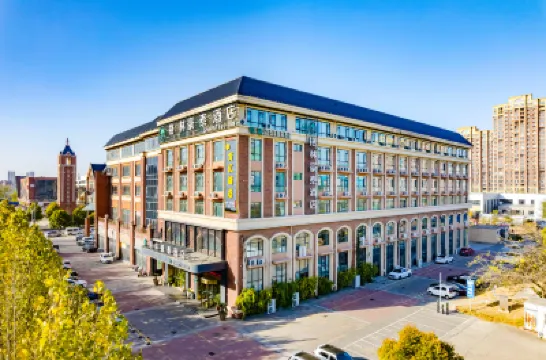 GreenTree Inn (Ruzhou Government Wanhuicheng Commercial Plaza) Hotels near Cangzhou City Standard