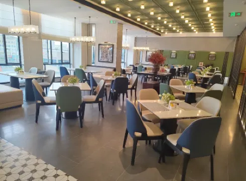 Yuanxuan Hotel (Daping Longhu Times Tianjie Branch) Отели рядом с достопримечательностью «Chongqing Hongyan Revolutionary Museum»