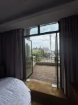 Yuexiang Hotel - balcony