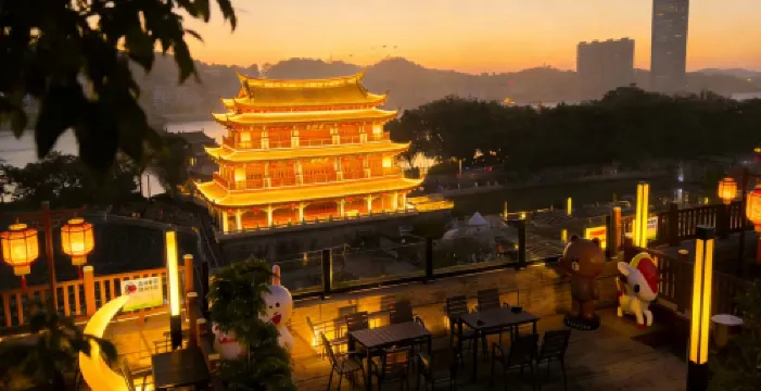 觀韓酒店（潮州古城牌坊街廣濟橋店）