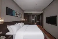 Borrman International Hotel（Anning Wuyue Plaza）