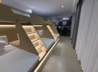 Leishen E-Sports Hotel (Zibo The Mixc Badaju)