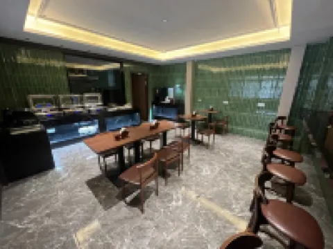 Qidian Hotel (Quanzhou Railway Station)