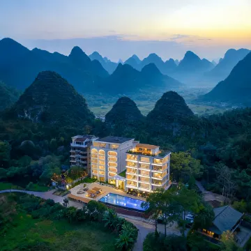Miao Zai Shan Ye resort hotel (Yangshuo Yulong River Qian Gu Qing Branch)