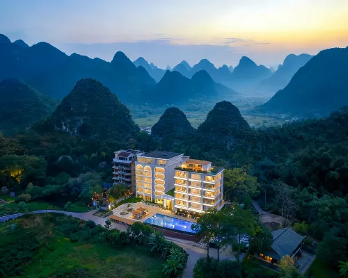 Miao Zai Shan Ye resort hotel (Yangshuo Yulong River Qian Gu Qing Branch) Hotéis em Condado de Yangshuo
