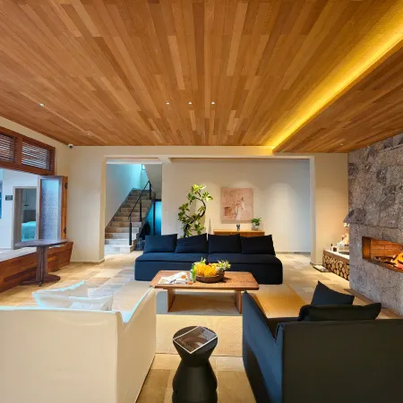 Dali Shuangli Li and Bai Homestay