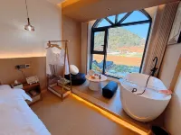 Yijianlu Homestay (Xingyi High-Speed Railway South Station) - Mountain View