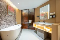 Gleam Lanfeng Scenic Hotel (Lianjiang Park)