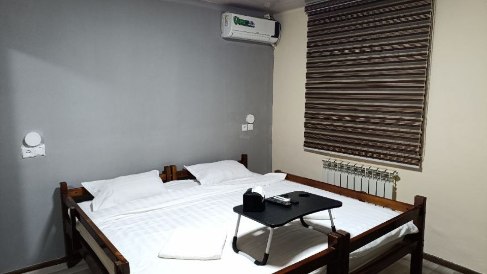 Caravan Hostel