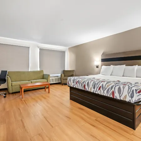 Red Roof Inn & Suites Houma