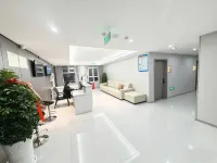 阿拉爾怡錦酒店（塔里木大學滙嘉時代廣場店） - 2星級