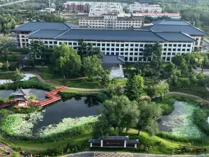 Luoyang Peony City Tangyuan Culture Hotel (High-speed Rail Longmen Station Branch)