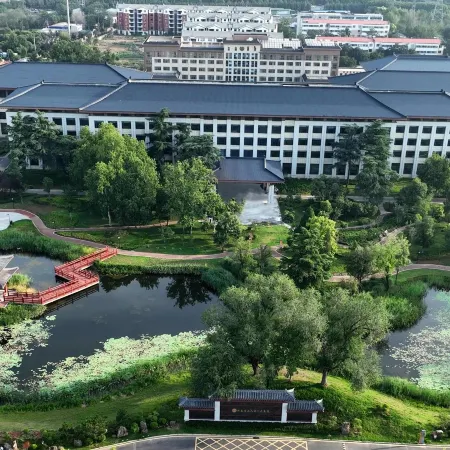 Luoyang Peony City Tangyuan Culture Hotel (High-speed Rail Longmen Station Branch)
