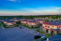 Camel Bell Echoes Chinese Inn Hotel di 