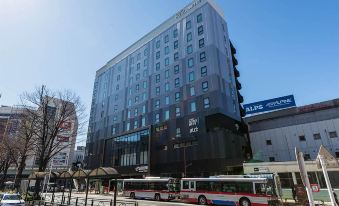 JR East Hotel Mets Premier Gotanda