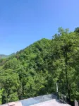 Shanyu Zhiyue Luxury Wild Resort, Chengkou, Chongqing - Mountain view