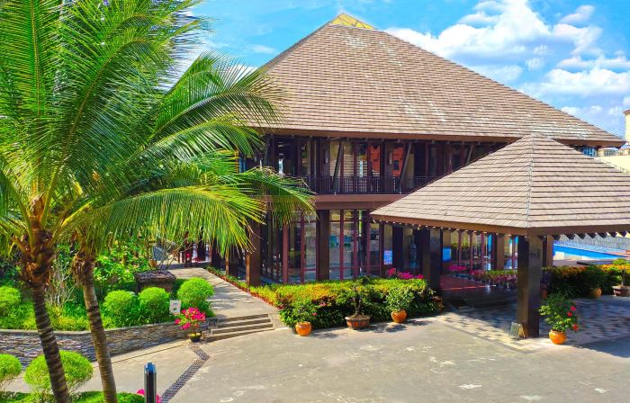 Days Hotel Hainan Baoting