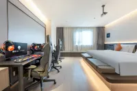 iachuang · ALIENWARE E-Sports Store (Dongguan Dongcheng Metro Station, Wanda Plaza) - Homestays