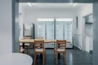 Cozy M Hotel - breakfast