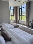 Yunqi Gallery Homestay (Bee Town Branch)