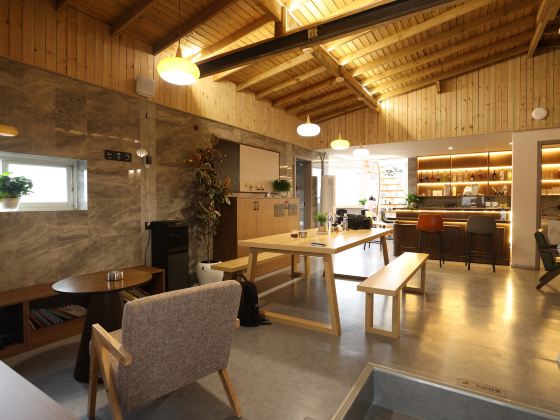 City Isle Hostel (Penshuichi, Guiyang)