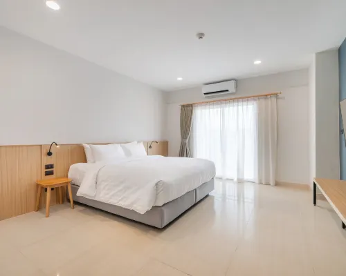 Manditel North Pattaya Hotels near Mum Aroi Naklua