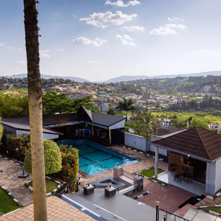 Poolside View Guesthouse