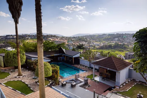 Poolside View Guesthouse