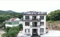 Lujiang Cloud Shadow & Pine Wind Homestay