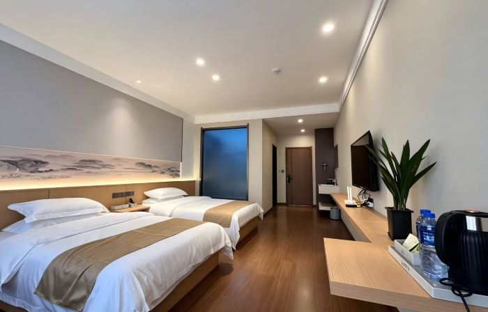 Lanye Hotel