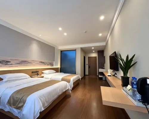 Lanye Hotel Hoteles en Diebu