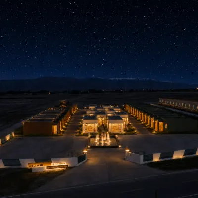 Floral Hotel·Jianglai | Starland Villa (Tashkurgan Pamir Tourism Zone Branch) Hotels near Pamir Plateau