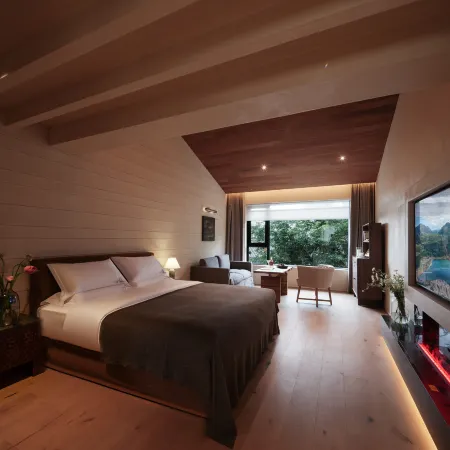 QIYULAN · Hidden Garden Retreat