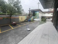 桔子酒店（蘭州黃河大橋國際會展中心店） - 停車場
