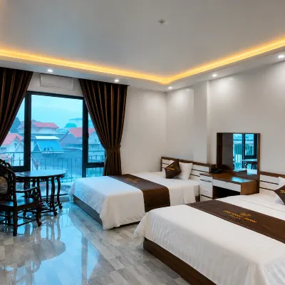 Truong Sinh Hotel & Apartment Отели рядом с достопримечательностью «Оперный Театр»