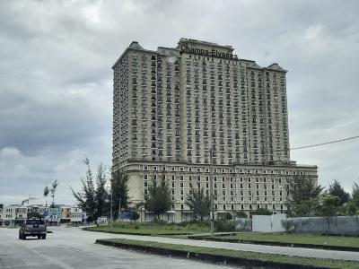 Champs Elysees Homestay by Landmark @ Kampar