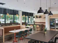 Premiere Classe Warsaw Airport Hotels near أورسينوف