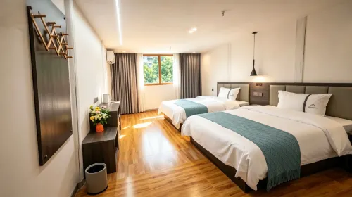 Jinnong Homestay (Xijiang Qianhudao Miao Village Branch) - 2 ดาว