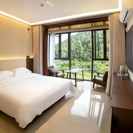 Xishan Travel Morn·Calm | Mountain View Leisure Homestay (Sanqingshan Scenic Area)