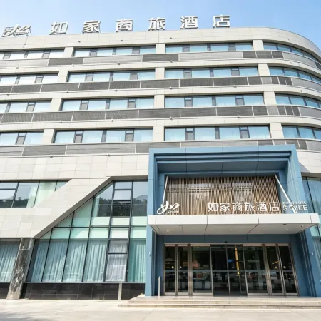Homeinn Selected Hotel (Korla Jiaotong West Road People's Square)