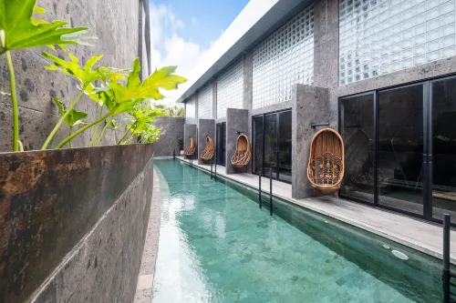 The Lima Ocean Suites Pererenan - Kondo