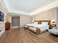 Vienna International Hotel Dongguan Guomao Yuanmei Metro Station Branch - parking