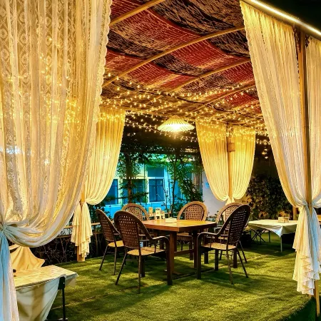 Turpan | Moye Shiguang WildLight Homestay · Grape Courtyard-Style Hotel
