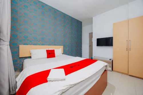 RedDoorz Syariah Near Metropolitan Mall Bekasi - guesthouses