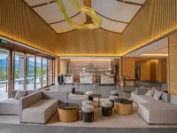 Baoshan Huiting Yunju Resort Hotel (Yunrui Airport Branch) - con vista montagne