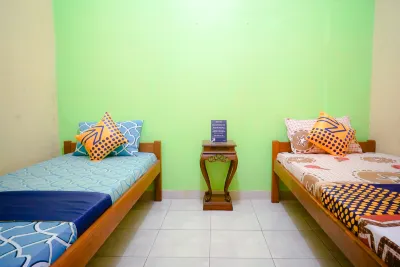 Hotel O Wallet Family Residence Syariah Hotel a Tompokersan